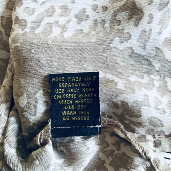 Christine Phillipe vintage animal print blouse S - Picture 9 of 13